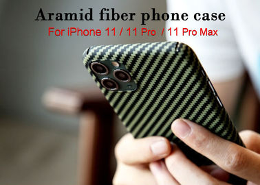 黄色および黒いあや織りの無光沢のiPhone 11のAramidの場合カーボン繊維の電話箱